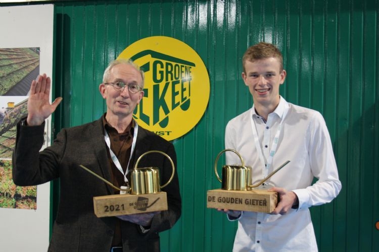 De winnaars van de Gouden Gieter 2021 Grad van Heck van Groendak (links) en Harm van Barneveld van WaterLeider (rechts)
